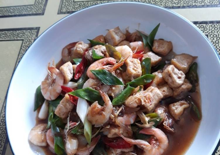 Oseng udang tahu saus tiram