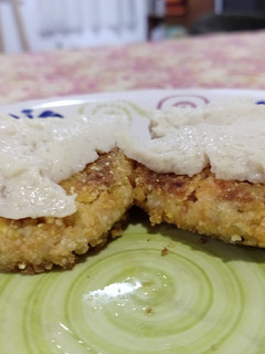 Una foto de Milanesas de soja con zanahoria y cebolla VEGANAS