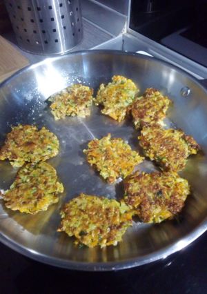 Une photo de Galettes carottes courgettes et flocons d'avoine
