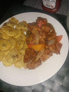 Una foto de Pollo agridulce 😋😍🇩🇴