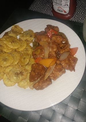 Una foto de Pollo agridulce 😋😍🇩🇴