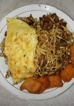 Foto resep Mie Goreng Babi Rosemary Oregano & Omelette Gouda Chesse