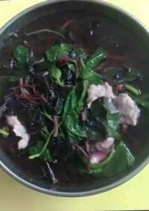 Hình của món Canh rau tập tàng nấu thịt.