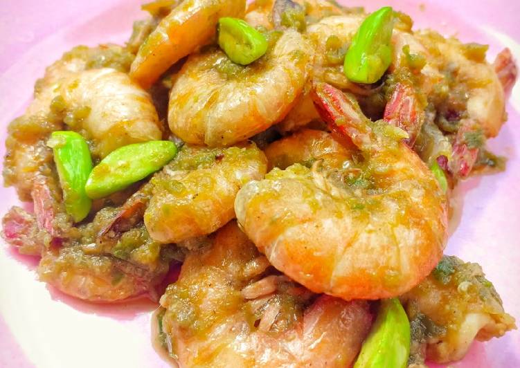 Langkah Mudah untuk Menyiapkan Udang Pete Cabe Ijo Anti Gagal