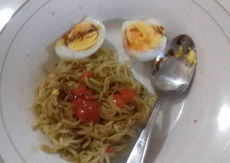 Langkah Mudah untuk Membuat Mie goreng telur ayam kampung yang Sempurna