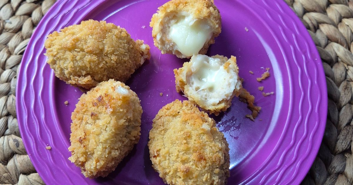 Frozen Nugget Ayam Udang isi Keju Moza cocok untuk anak