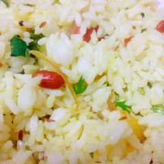 A picture of Lemon rice.