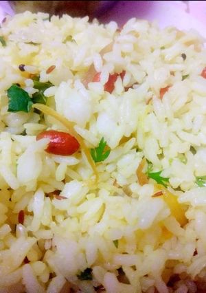 A picture of Lemon rice.