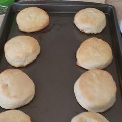 A picture of Buttermilk biscuits.