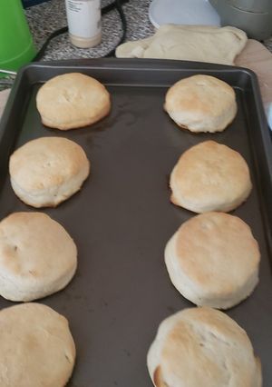 A picture of Buttermilk biscuits.