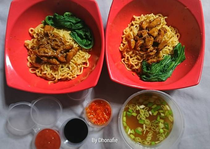 Resep Resep Mie Ayam Mudah Oleh Dhona Fie Cookpad