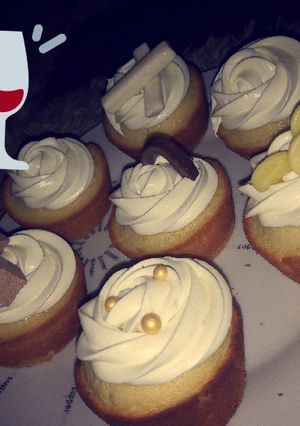 A picture of Candy vanilla cake.