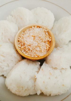 Hình của món Cơm nắm mo cau.