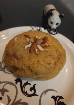 A picture of Aloo ka halwa.
