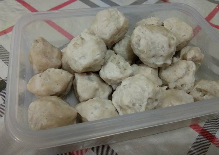 Langkah Membuat Bakso ikan kenyal yang Sempurna