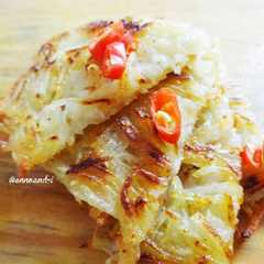 A picture of Pancake kentang.