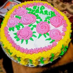 A picture of Eid cake.