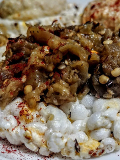 Una foto de TOSTADAS De Arroz con Crema de🍆Berenjenas...!