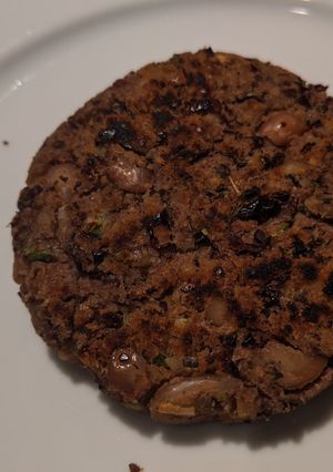 Una foto de 🍔 Medallones de porotos (veganos)