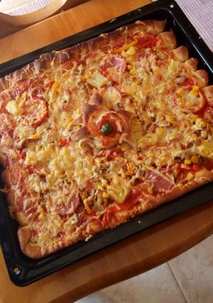 A picture of Pizza.