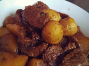 Gambar semur daging kentang