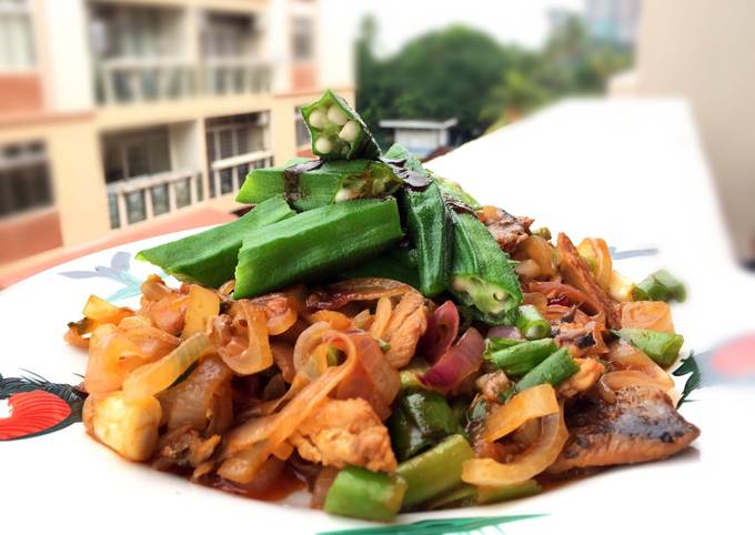 Herring In Paprika Sauce Top Okra With Spicy Soy Sauce