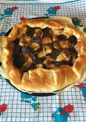 Foto di Torta salata autunnale: funghi, salsiccia e provola affumicata 😋