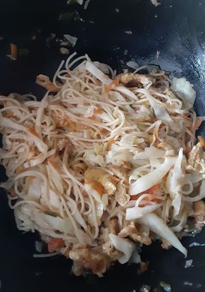 Una foto de Fideos estilo chino