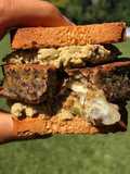 Sándwich de hamburguesa vegetarianas y sin tacc