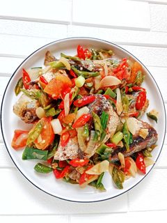 Foto resep Tumis Cabe Ikan Taneman