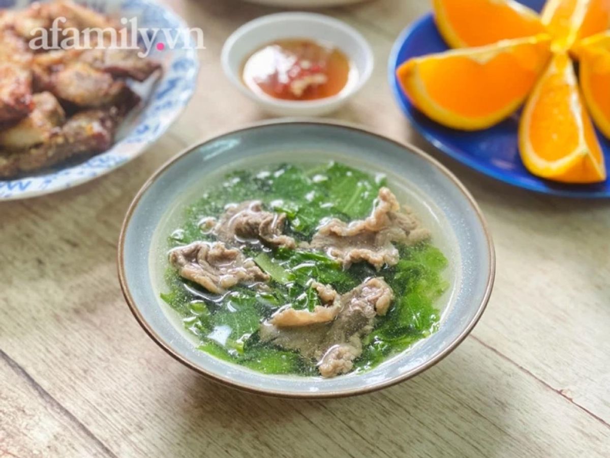 Canh Cải Nấu Thịt Bò