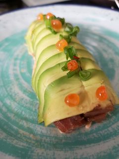 Una foto de Envuelto de atún con tampico