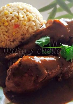 Una foto de Mole Doña María rojo a mi antojo😋😋