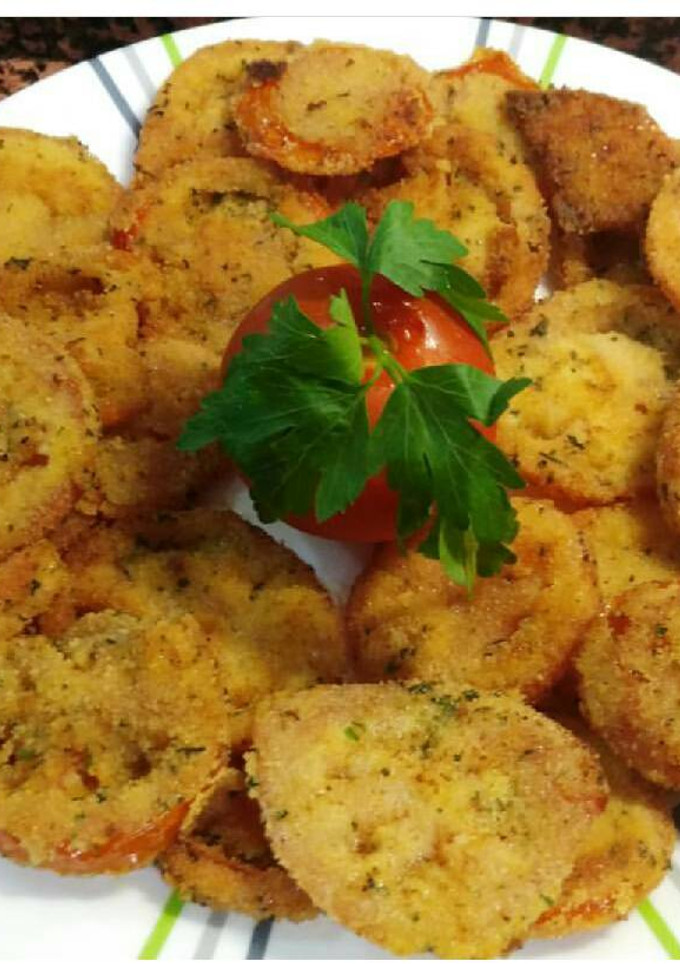 Una foto de Tomates fritos empanados 🍅
