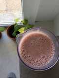 Batido vegetal de morango, banana e pitaia