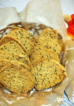 A picture of Soy Flour and Sesame Cookies.