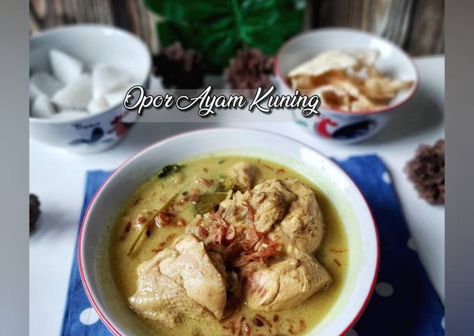 Opor Ayam Kuning