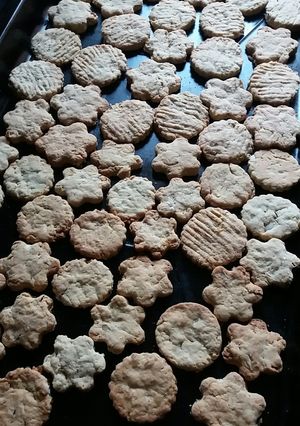 A picture of Coconut cookies.
