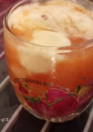A picture of Melon mix fruit cooler.