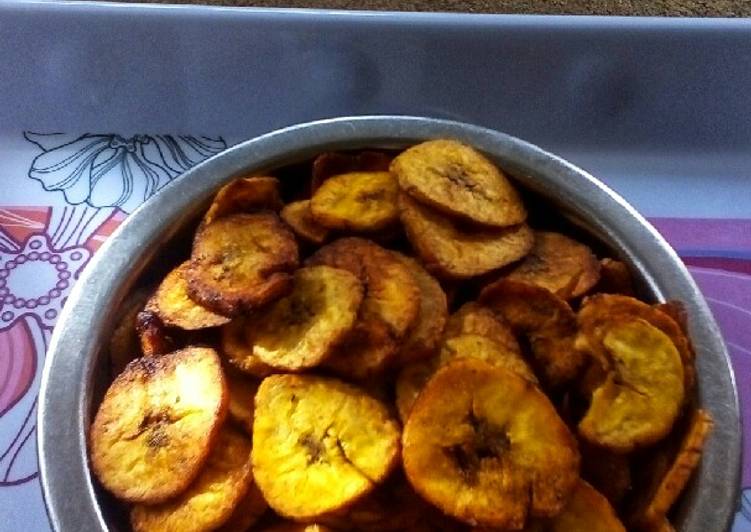 Recipe of Any-night-of-the-week Onion and Ginger Flavoured Plantain Chips