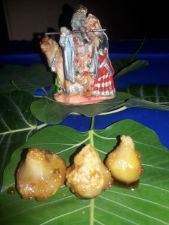 நட்ஸ் கேரமல்கொழுக்கட்டை செய்முறை முக்கிய புகைப்படம்