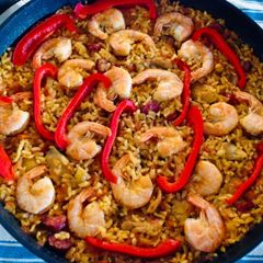 A picture of Paella.