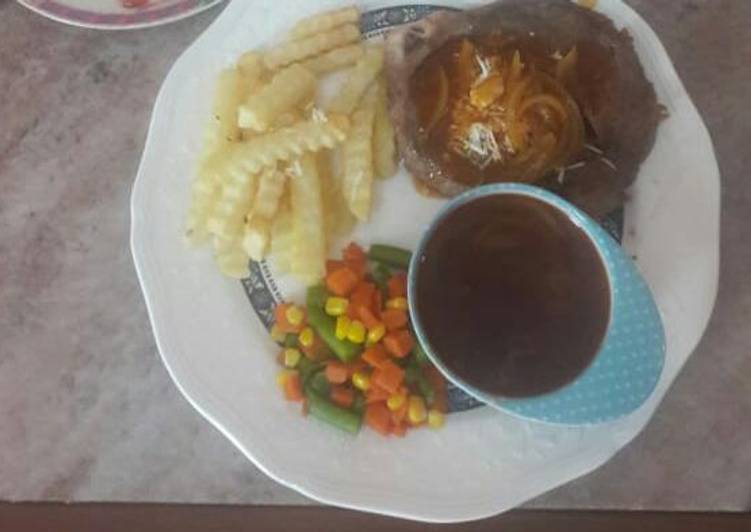 Rib eye steak🍖 with brown sauce