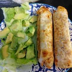 Una foto de Burritos veganos con chorizo y tofu