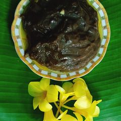 A picture of Ragi palmsugar halwa.