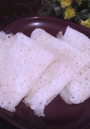 A picture of Neer dosa.