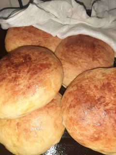 A picture of Khameeri naan 😊(fermented bread).