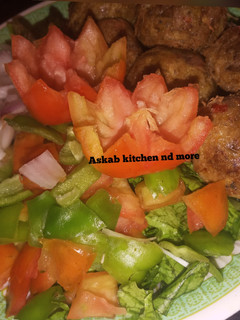 Fish ball salad ainihin hoton girkin
