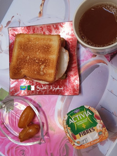 صورة لوصفة فطور الصباح صحي 🥑 غني بالفيتامينات