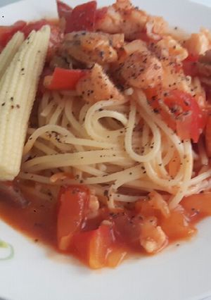 海鮮番茄義大利麵 的食譜成品照片